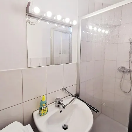 Spacious Studio - City Centre - Airconditioned - Netflix - Terrace Heidelberg Exterior foto
